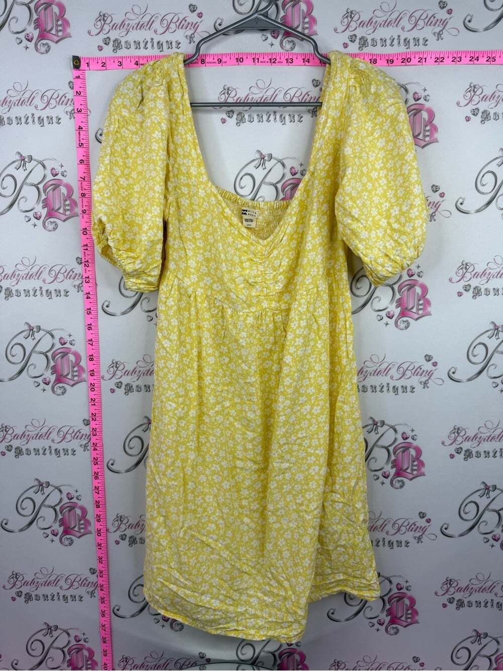 Billabong dress smocked puff shoulder sleeve Yellow Floral Puff-Sleeve Dress